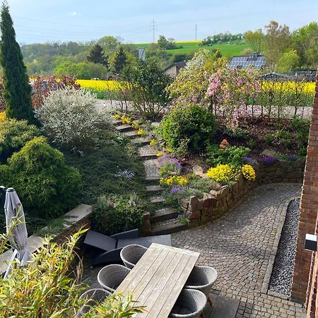 Attraktive Wohnung-Elztalidyll-Zwischen Mosel,Nuerburgring Und Burg Eltz Kollig Buitenkant foto