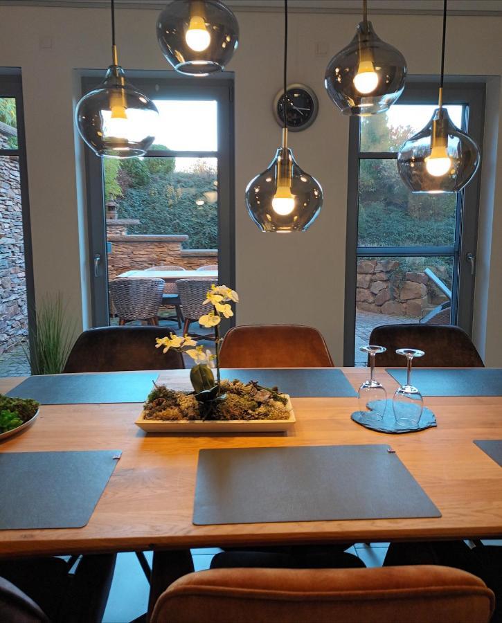 Attraktive Wohnung-Elztalidyll-Zwischen Mosel,Nuerburgring Und Burg Eltz Kollig Buitenkant foto